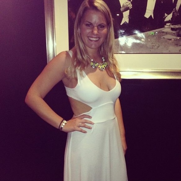 Meet your Posher, Jen - Picture 4 of 5